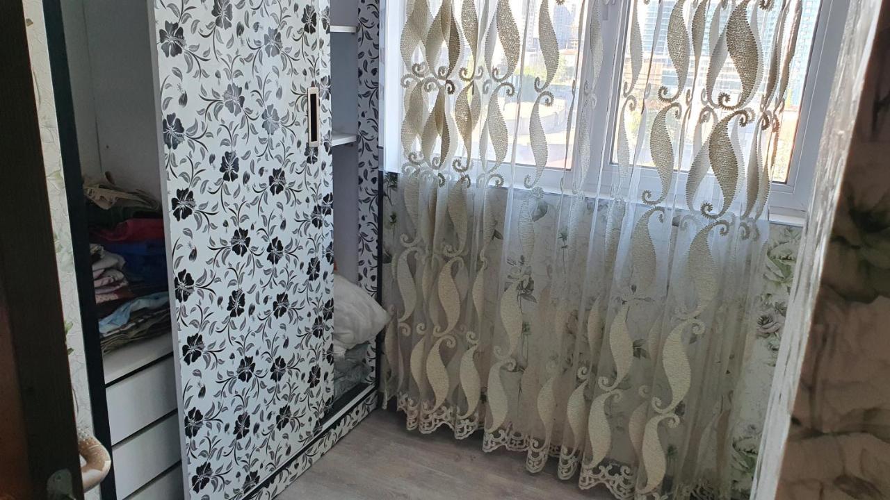 Apartment In Yalchin Star Residence Batumi Eksteriør bilde